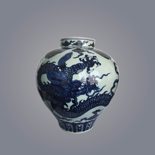 宣德款青花大龙罐